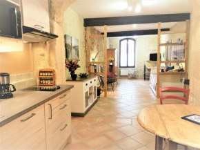 Coquet studio au pied des arènes, wifi